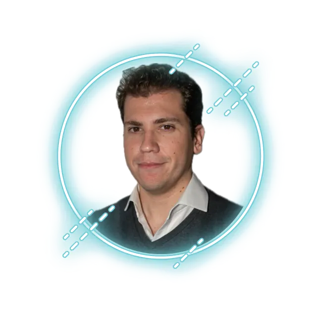 Marcos, desarrollador de software y creador de productos digitales